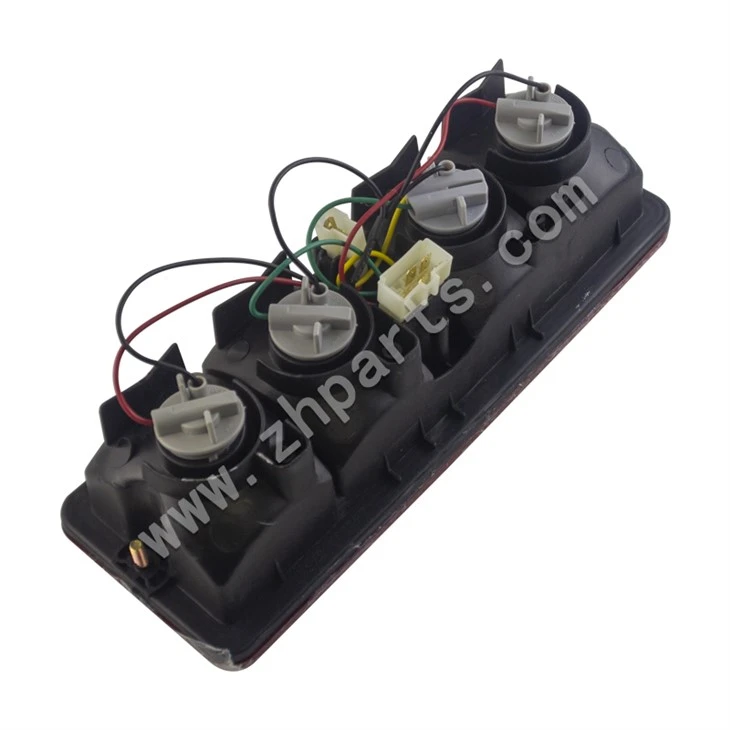 Halogen Tail Lamp For FAW JIABAO 6371 Truck factory